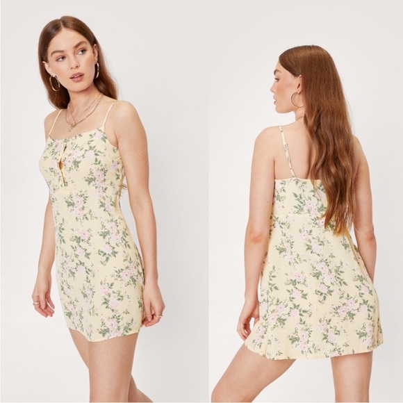 Nasty Gal Lemon Yellow Ditsy Floral Strappy Mini Dress Flirty Dainty‎ - Picture 2 of 9